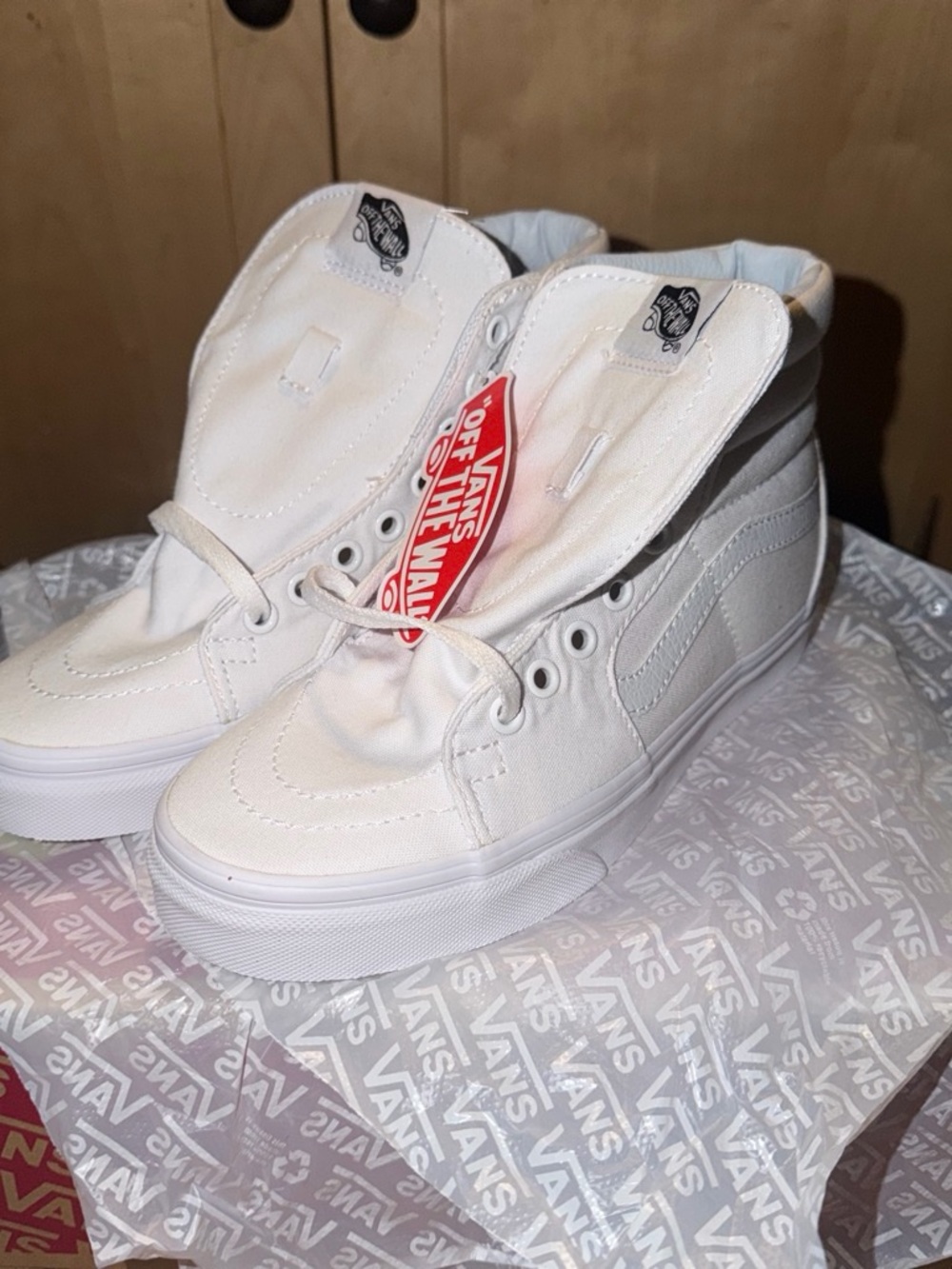 Brand new Vans high top white size 4.5